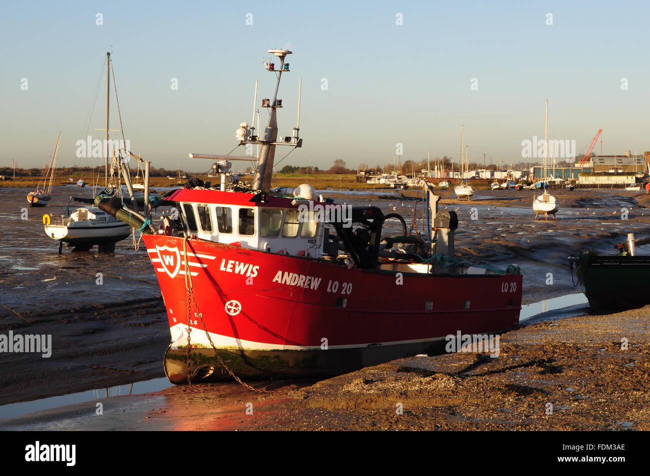 Bateau de pêche de coquillages à Leigh-on-Sea, Essex Banque D'Images