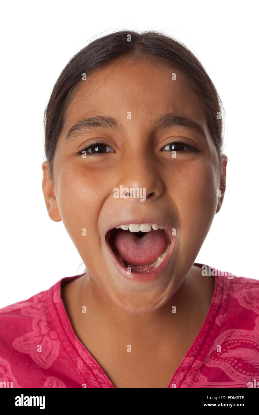 Young woman screaming loud on white background Banque D'Images