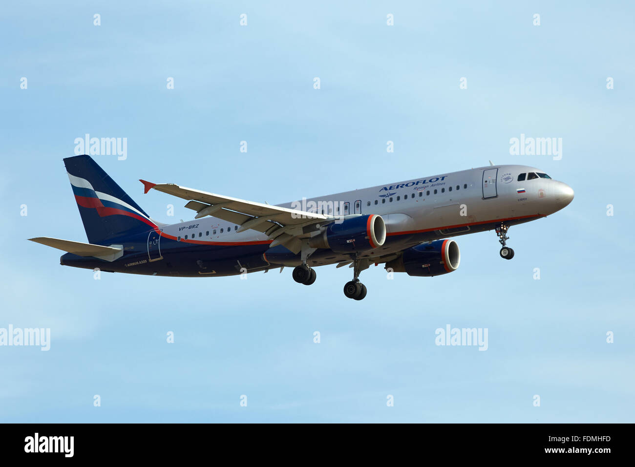 Глава аэрофлота. Самолет китай. Самолет аэрофлот. Аэробус a320 (с шарклетами). Аэрофлот вернет самолеты.