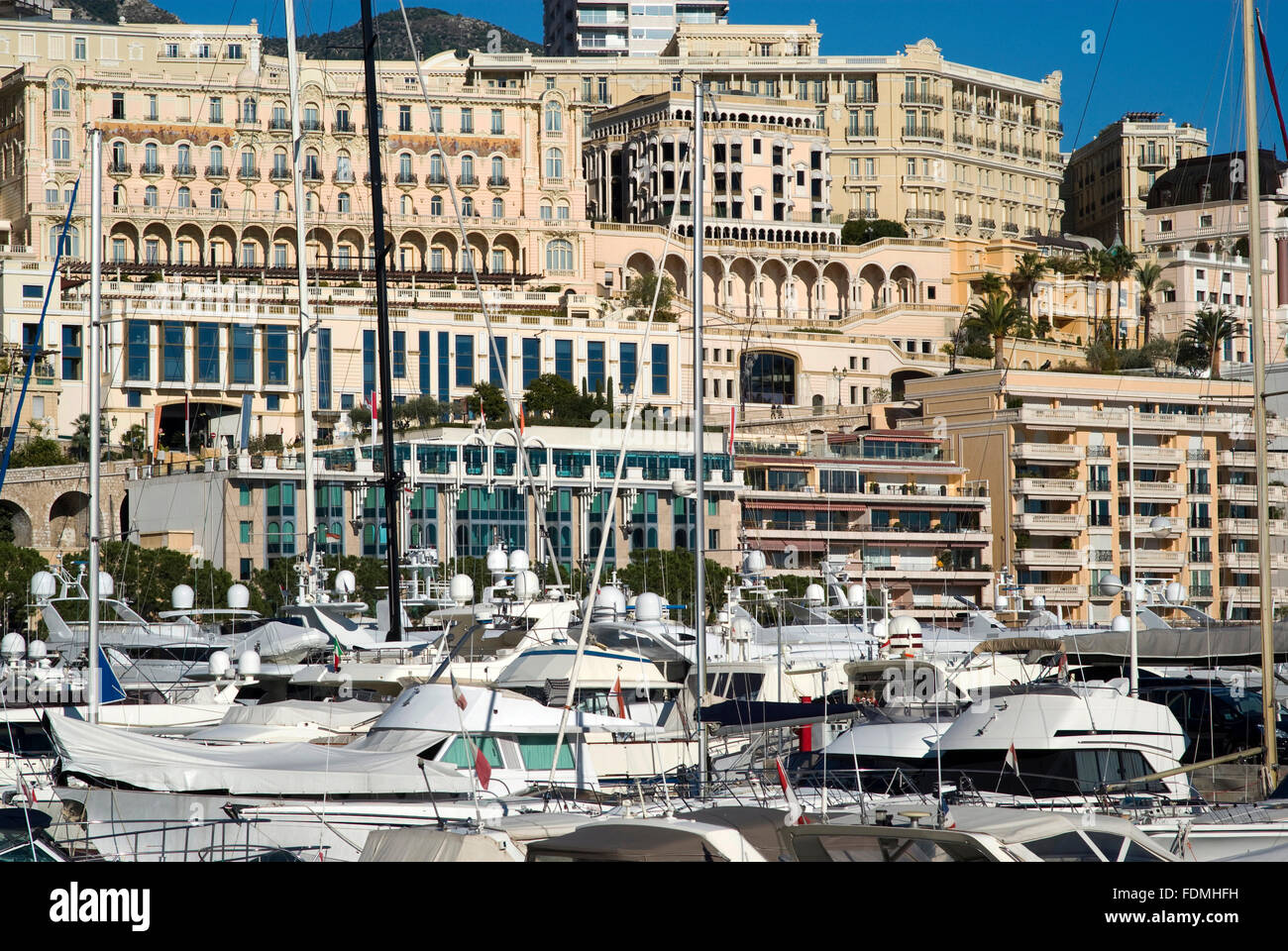 Monte Carlo et le Port Hercule Banque D'Images
