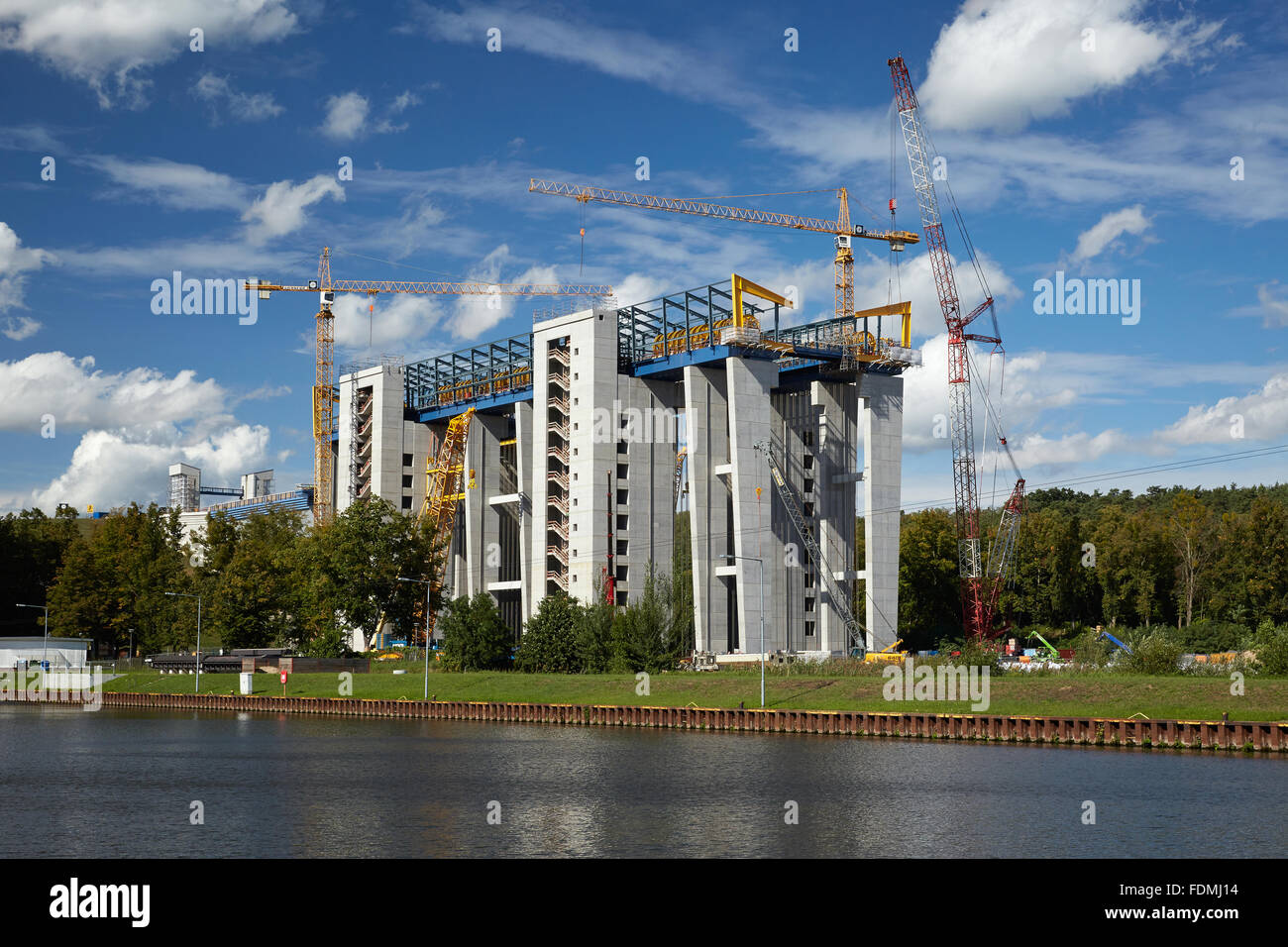 Niederfinow, l'Allemagne, qui est en cours de construction nouveau navire d'ascenseur dans le canal Oder-Havel Banque D'Images