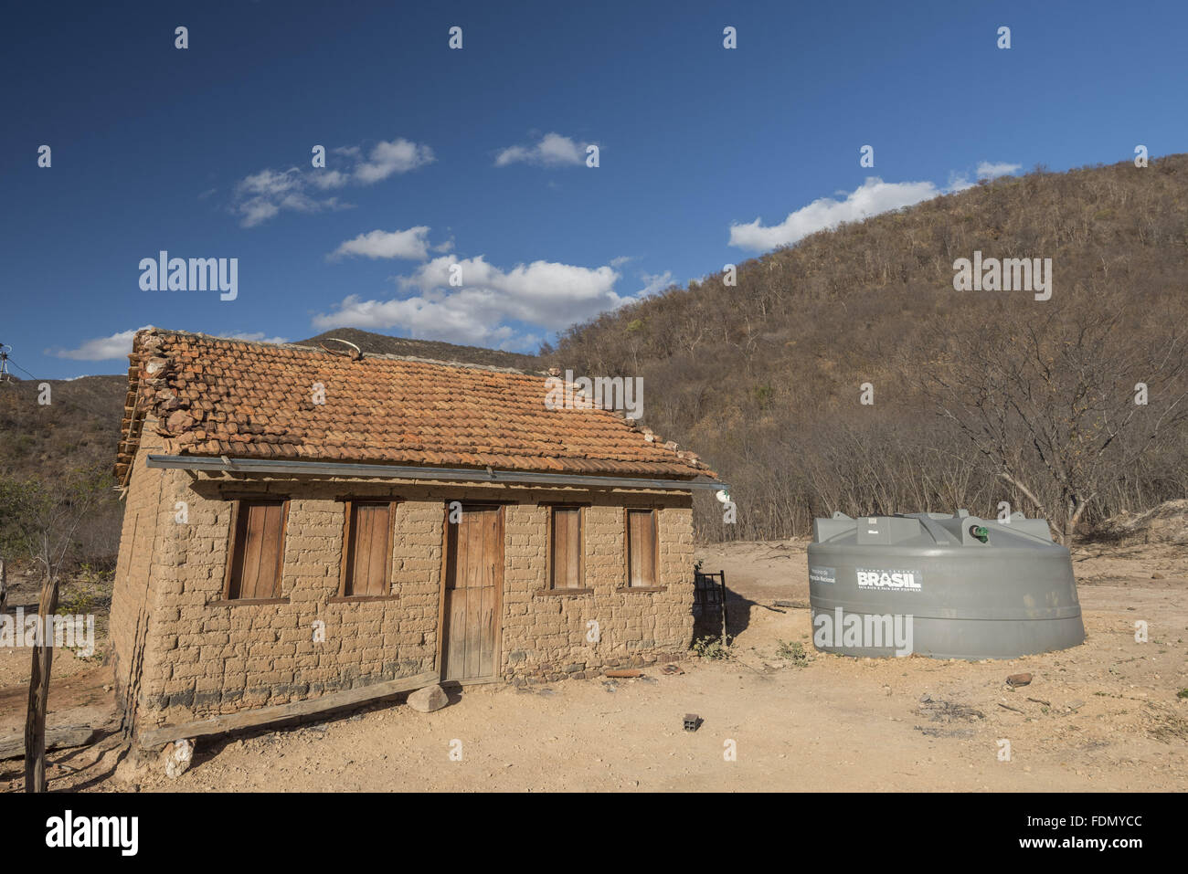 Cisterna em propriedade pas semiárido mineiro rural Banque D'Images