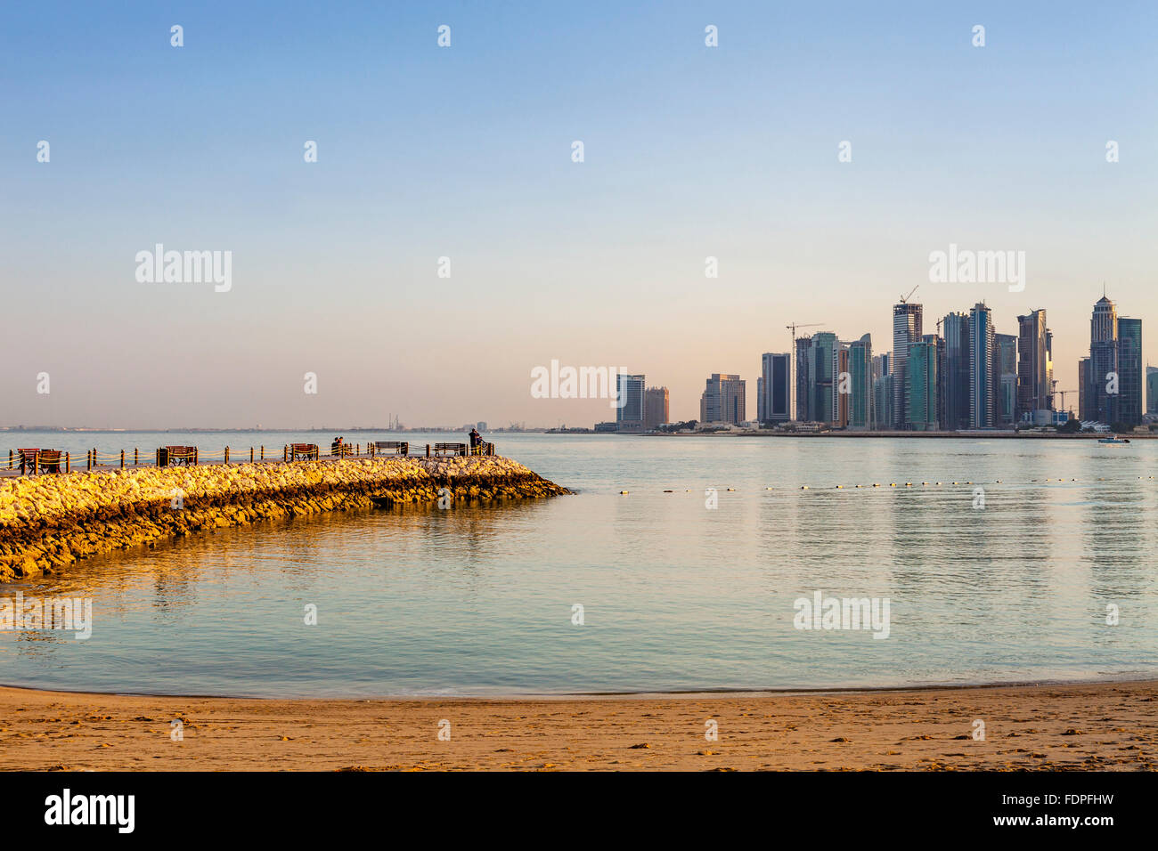 Plage de sable à l'Hôtel Intercontinental, Doha, Qatar Banque D'Images