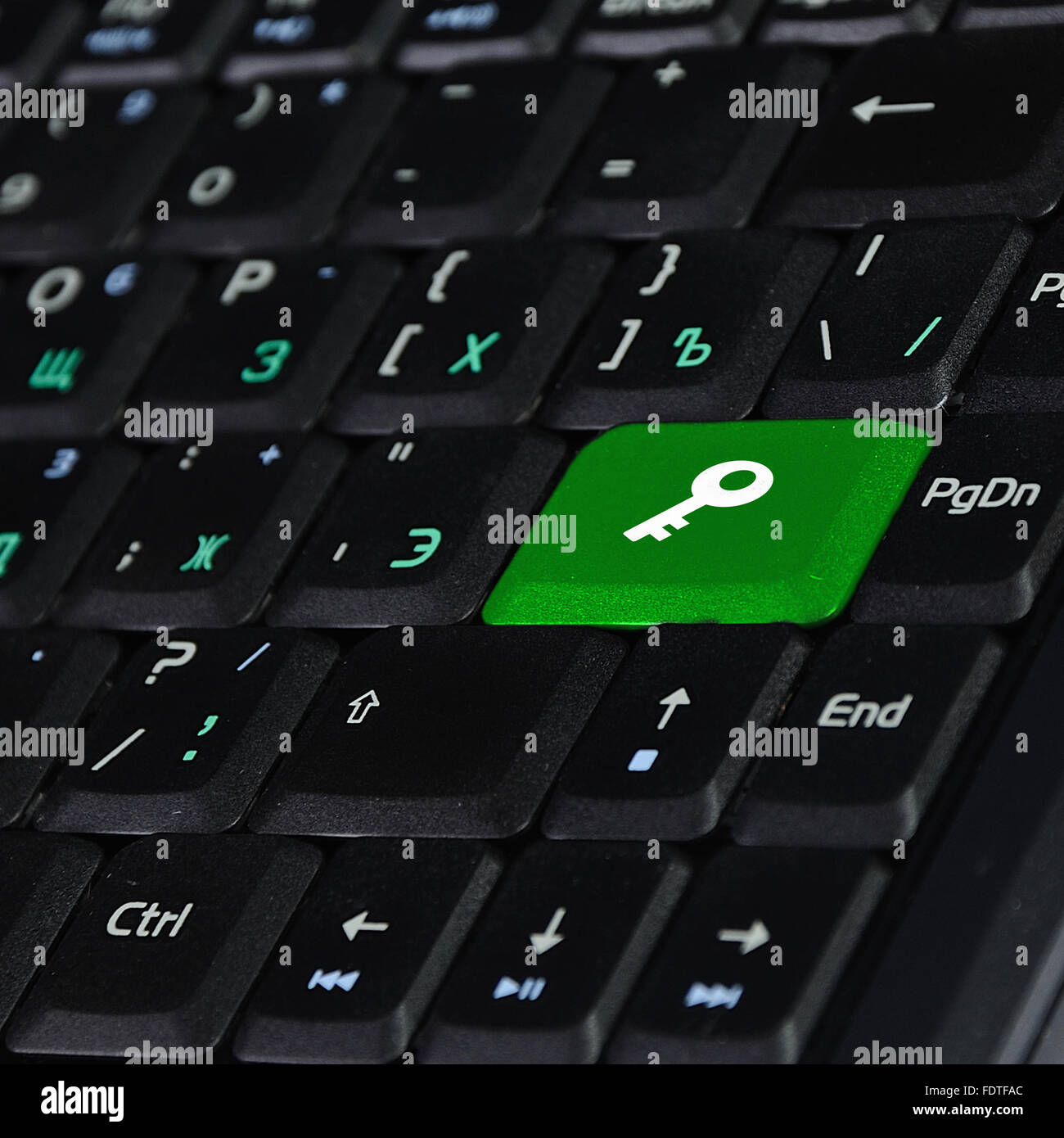 Symbole de clé sur le bouton d'un clavier d'ordinateur Banque D'Images