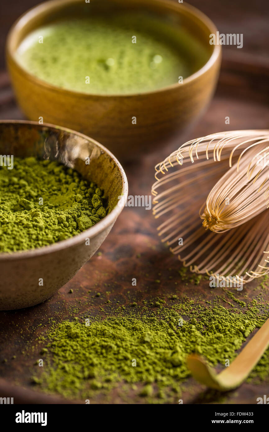 The vert matcha dans un bol Banque D'Images