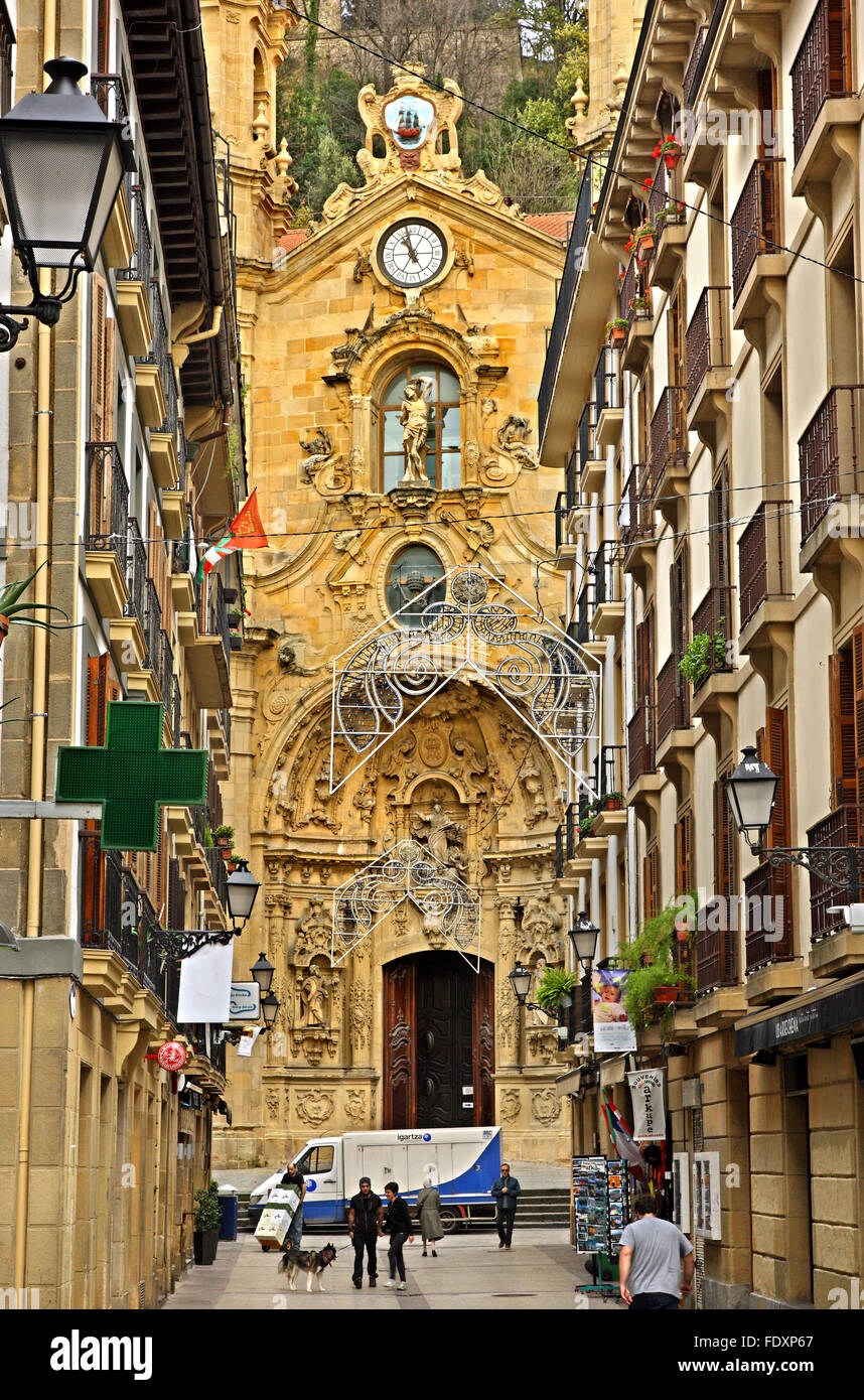 La basilique de Santa Maria del coro, dans la Parte Vieja (vieille), San Sebastian (Donostia), Pays Basque, Espagne. Banque D'Images