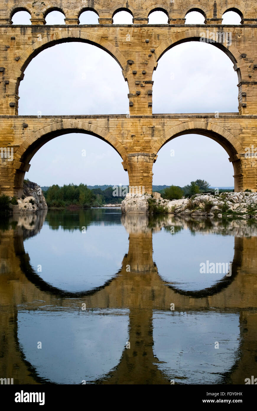 Aqueduc romain du Pont du Gard, France Banque D'Images