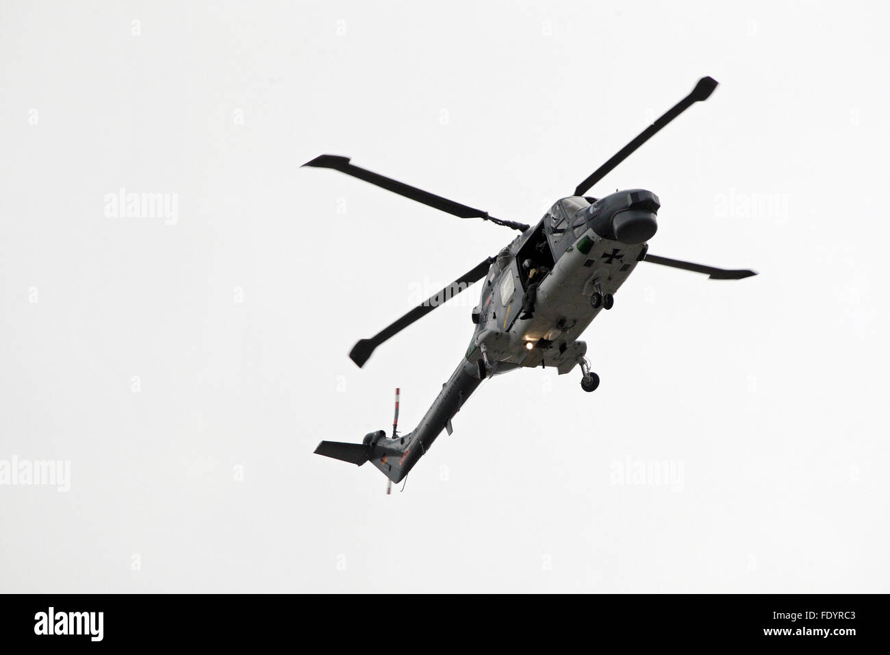 Cuxhaven, Allemagne, Marine de l'hélicoptère en vol Banque D'Images