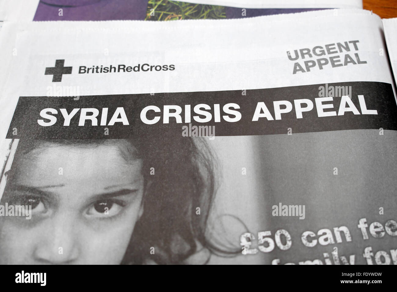Gros titre de journal La Croix Rouge Britannique Crise en Syrie appel en janvier 2016 London UK Banque D'Images