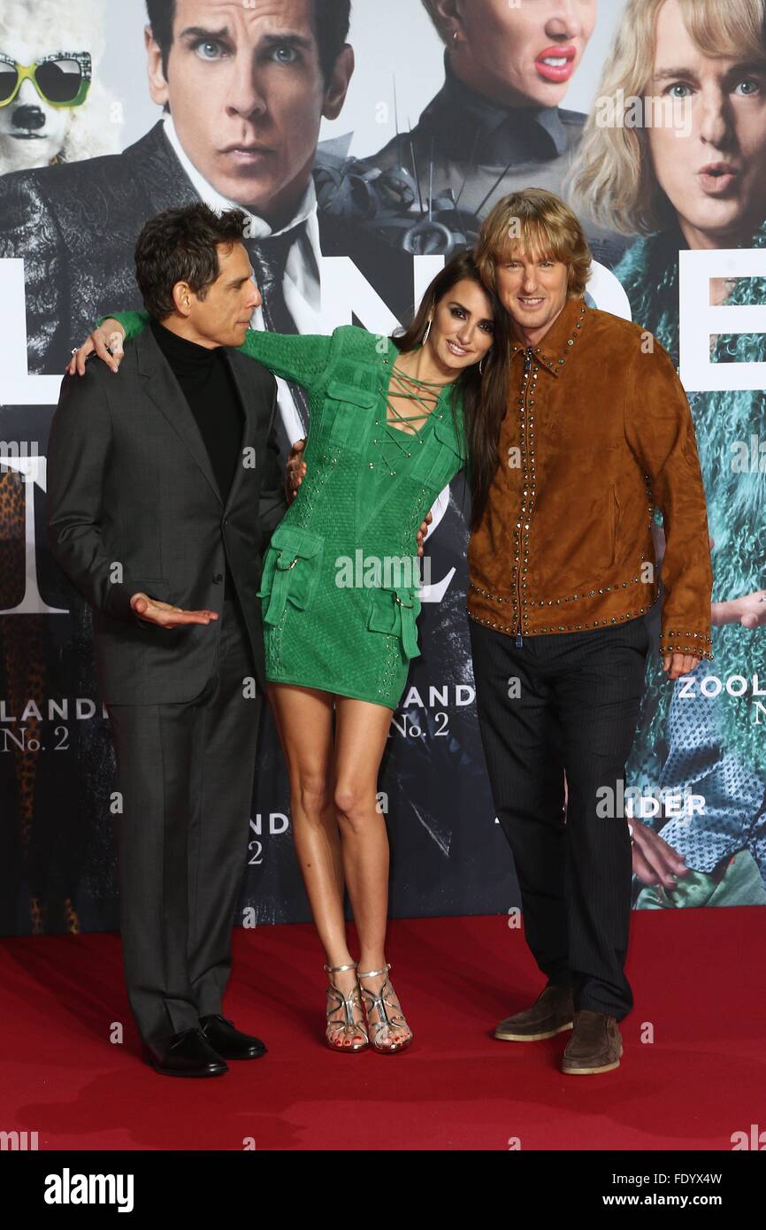 Berlin, Allemagne. 09Th Feb 2016. Ben Stiller, Penelope Cruz et Owen Wilson à la première de ZOOLANDER 2 - au CineStar Sony Center de Berlin. Dpa : Crédit photo alliance/Alamy Live News Banque D'Images