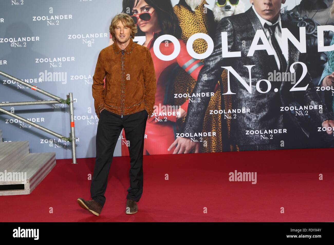 Berlin, Allemagne. 09Th Feb 2016. Owen Wilson à la première de ZOOLANDER 2 - au CineStar Sony Center de Berlin. Dpa : Crédit photo alliance/Alamy Live News Banque D'Images
