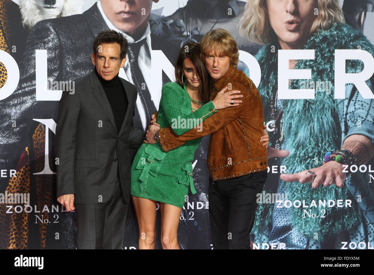 Berlin, Allemagne. 09Th Feb 2016. Ben Stiller, Penelope Cruz et Owen Wilson à la première de ZOOLANDER 2 - au CineStar Sony Center de Berlin. Dpa : Crédit photo alliance/Alamy Live News Banque D'Images