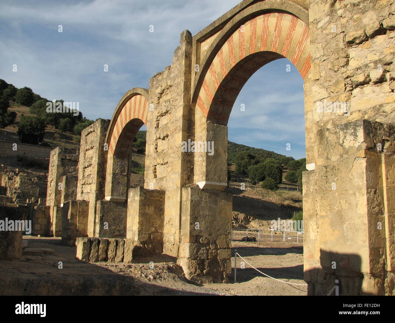 Ruines de la musulmane maure/califat islamique ville Medina Azahara, califat de Cordoue, site classé au Patrimoine Mondial de 2018, l'Espagne Banque D'Images