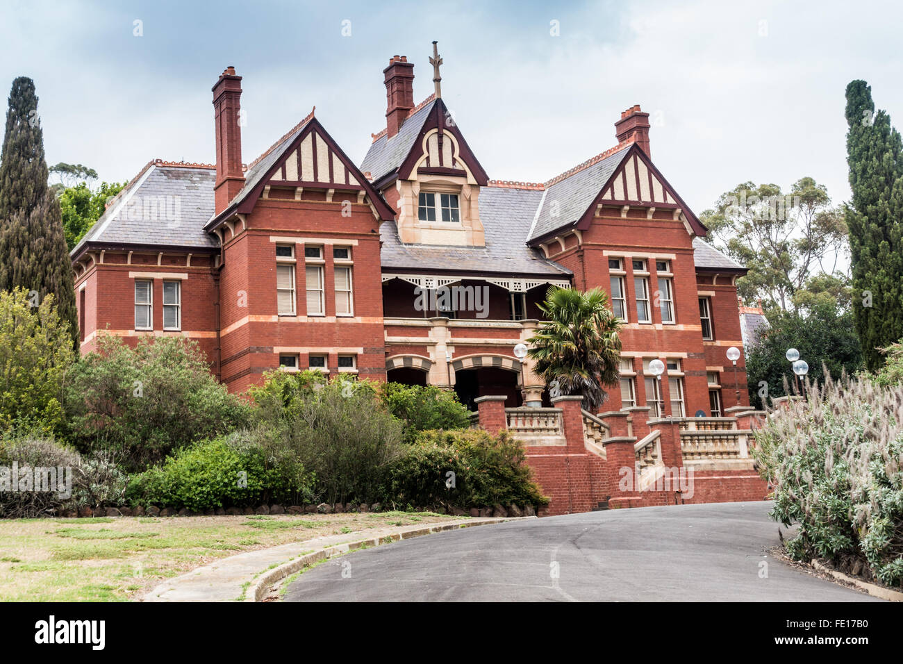 Bâtiment de l'Administive Sunbury Lunatic Asylum (maintenant utilisé comme école), à Sunbury, Victoria, Australie Banque D'Images