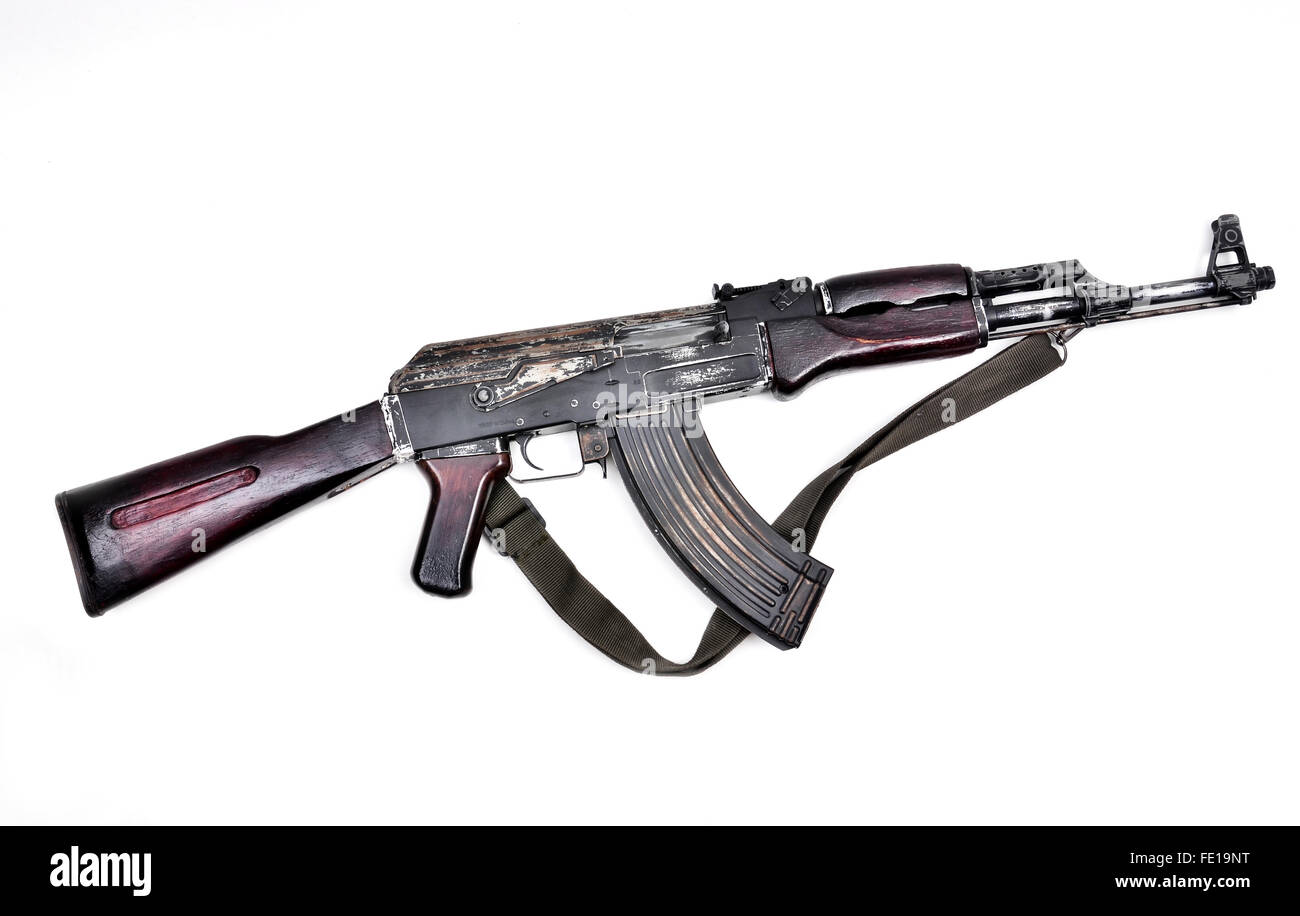 Kalashnikov AK 74 isolé sur fond blanc Banque D'Images