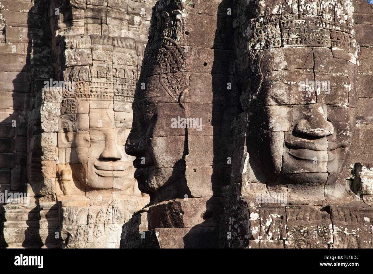 Trois visages du Bayon statue, Siem Reap au Cambodge, voyage Destination Europe Banque D'Images