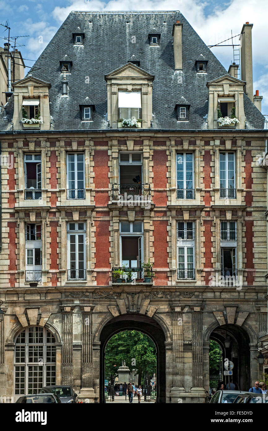 Appartement Maison, Place des Vosges, Paris, France Banque D'Images