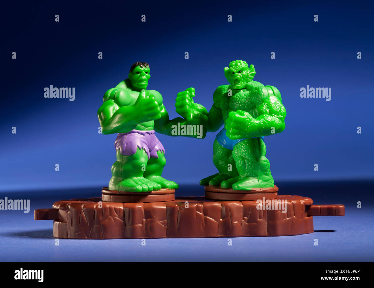 Incredible Hulk vs Abomination happy meal jouet Banque D'Images