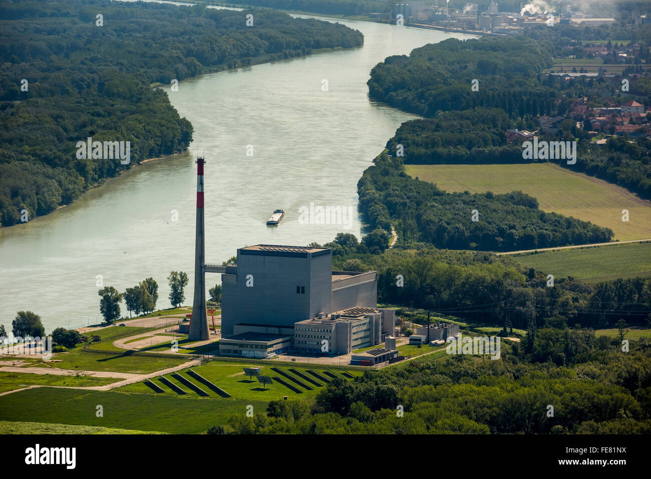 Vue aérienne, l'énergie nucléaire, centrale nucléaire de Zwentendorf Tullnerfeld, réacteur nucléaire, l'eau bouillante Banque D'Images Vue aérienne, l'énergie nucléaire, centrale nucléaire de Zwentendorf Tullnerfeld, réacteur nucléaire, l'eau bouillante Banque D'Images