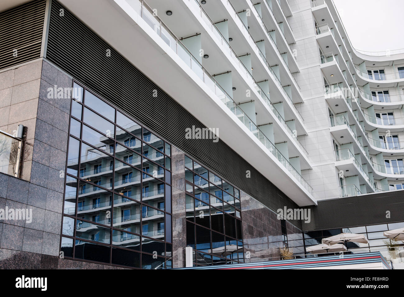 Balcons de l'hôtel Radisson Blue Hotel à Sotchi Banque D'Images