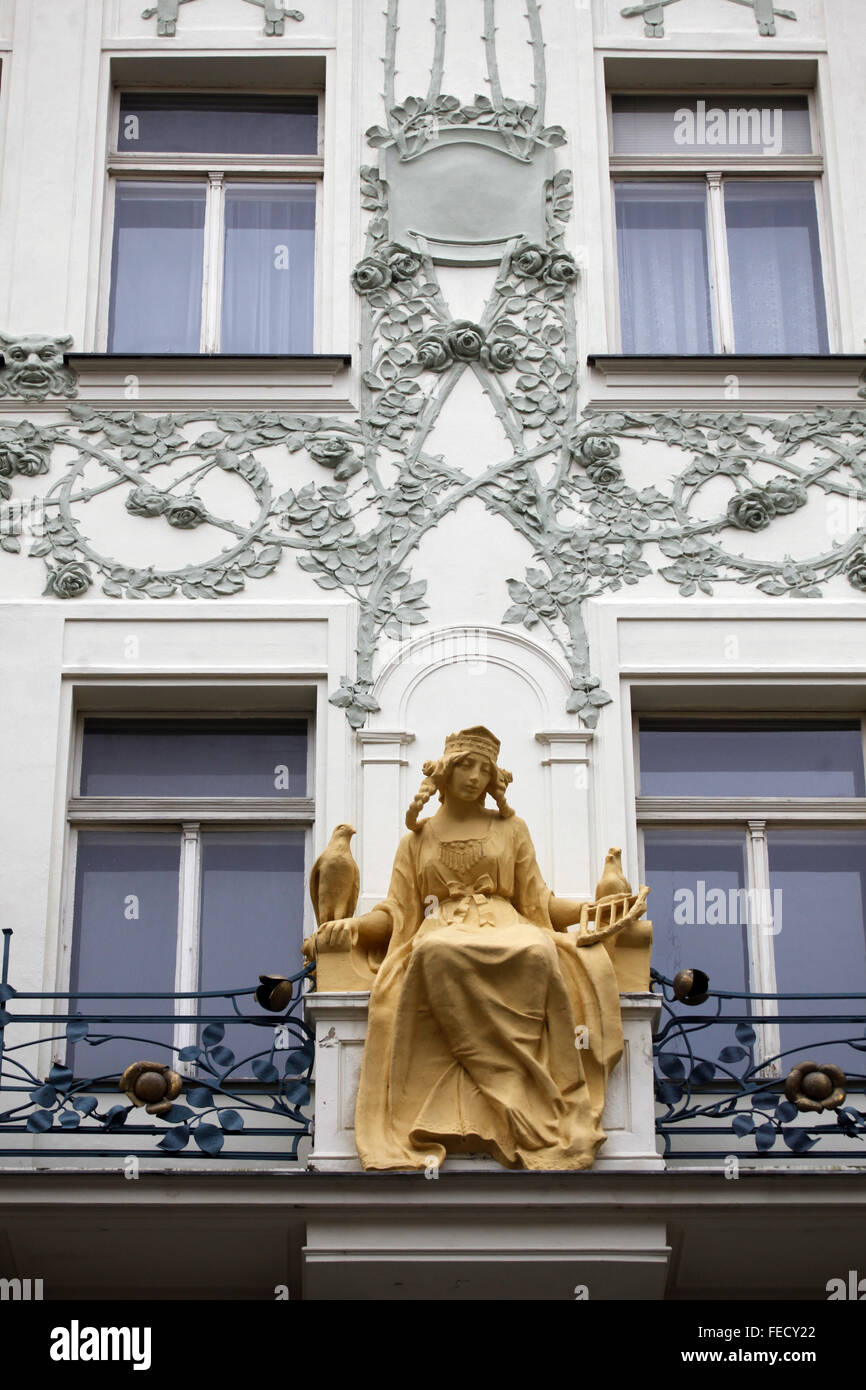 La princesse Libuse statue sur la rue Saint Charles, Prague, République Tchèque Banque D'Images