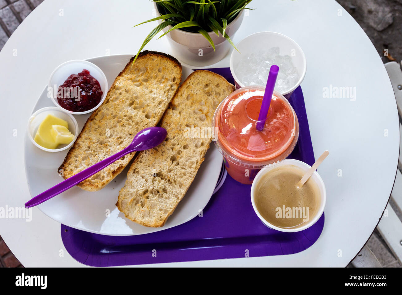 Madrid Espagne,Europe européenne,espagnol,Chamberi,Calle de Genova,Juicy Avenue,restaurant restaurants restauration café cafés,intérieur,bar à jus,café Banque D'Images