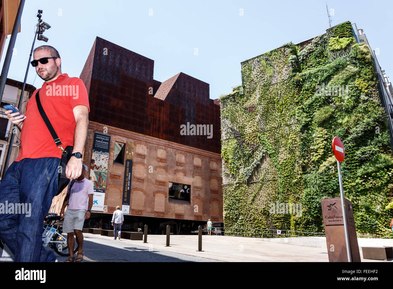 Madrid Espagne,Europe,européen,Espagnol,hispanique hispanique Latins Latino Latinos,Espagnol,Centro,Retiro,Paseo del Prado,CaixaForum Museum,g Banque D'Images