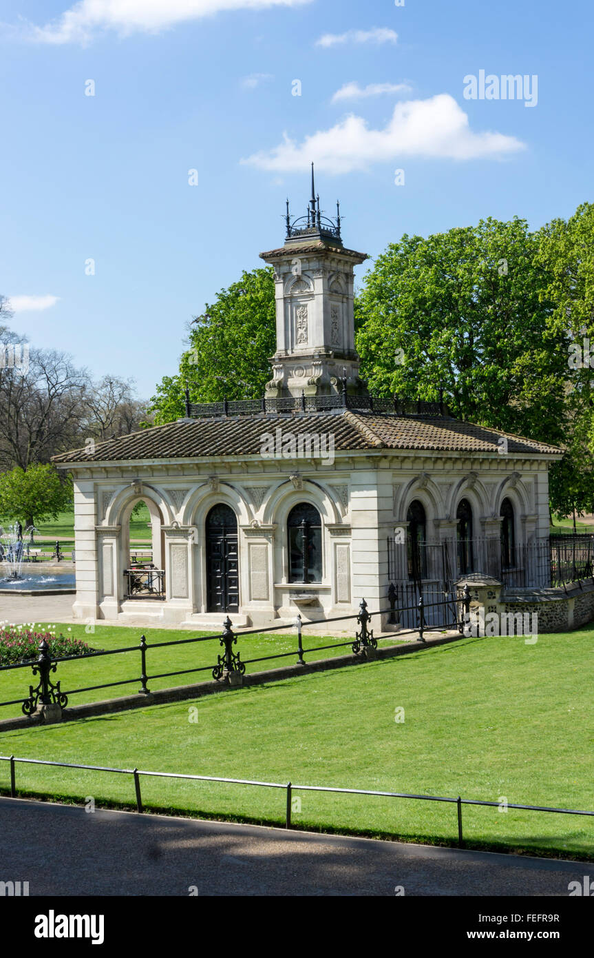 La station de pompage dans des jardins italiens à la fin de l'eau dans les jardins de Kensington. Voir la description pour plus de détails. Banque D'Images