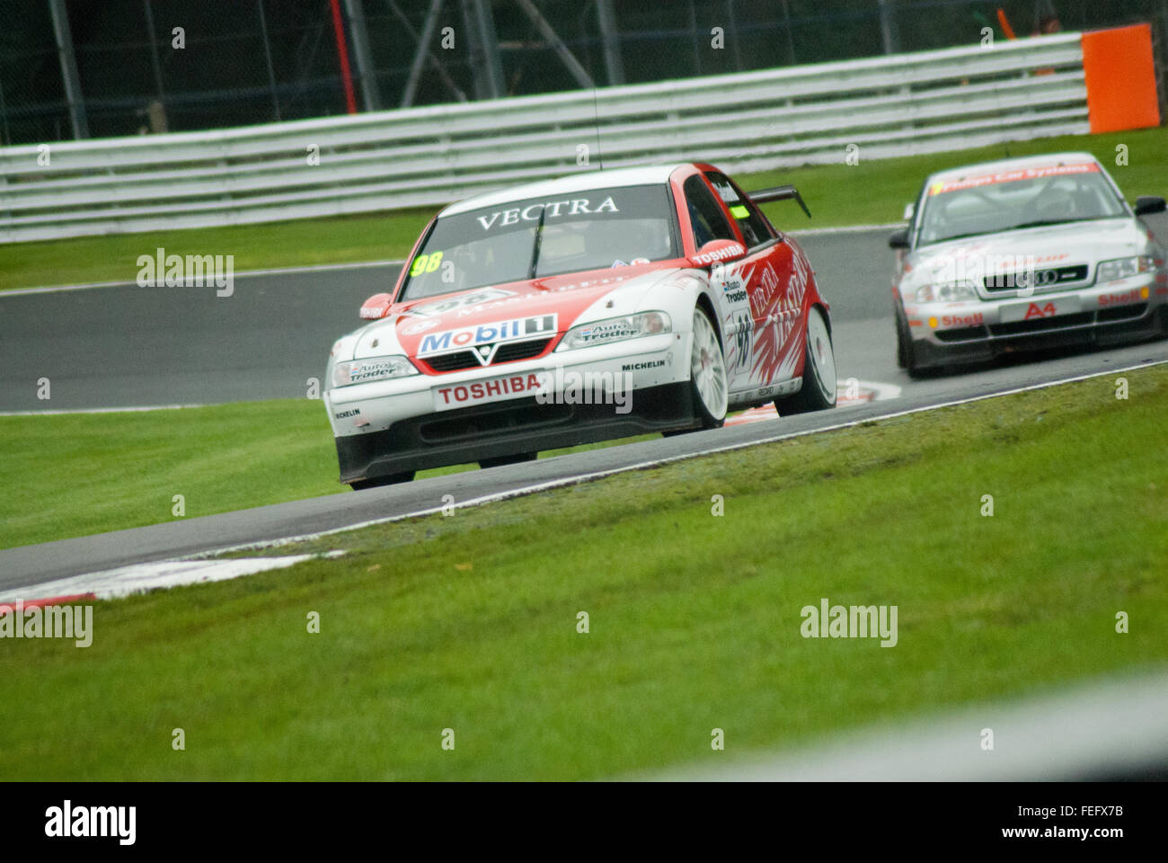 John Cleland Vauxhall Vectra Voiture de course BTCC Oulton Park Banque D'Images