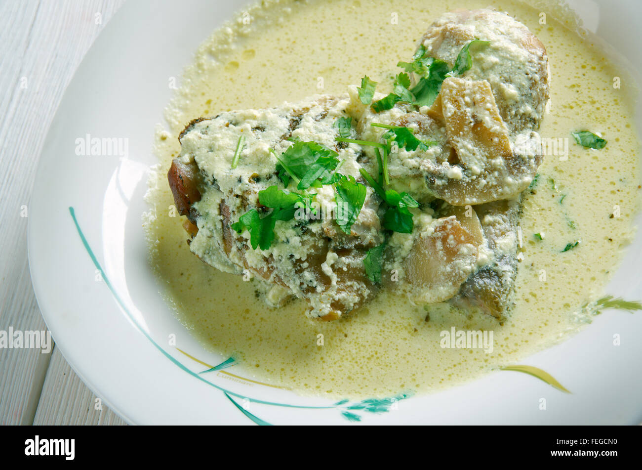 Coq au Riesling - de poulet sauce crème d'Alsace, vin et champignons Banque D'Images