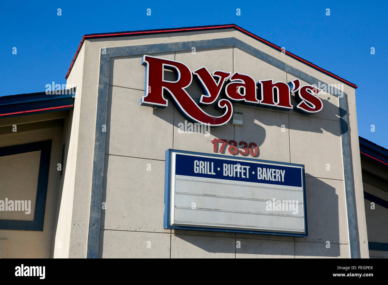 Un Ryan's Grill, Buffet et restaurant boulangerie, une filiale d'Ovation Brands, Inc., l'emplacement de Hagerstown, Maryland le Février Banque D'Images