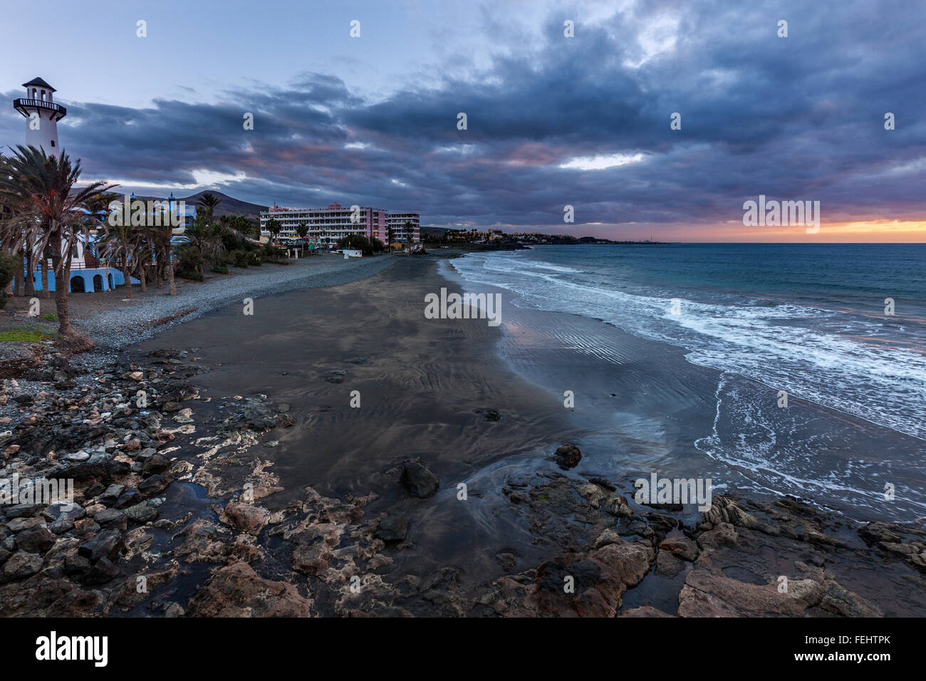 Playa del Aguila au lever du soleil. San Bartolome de Tirajana, Banque D'Images