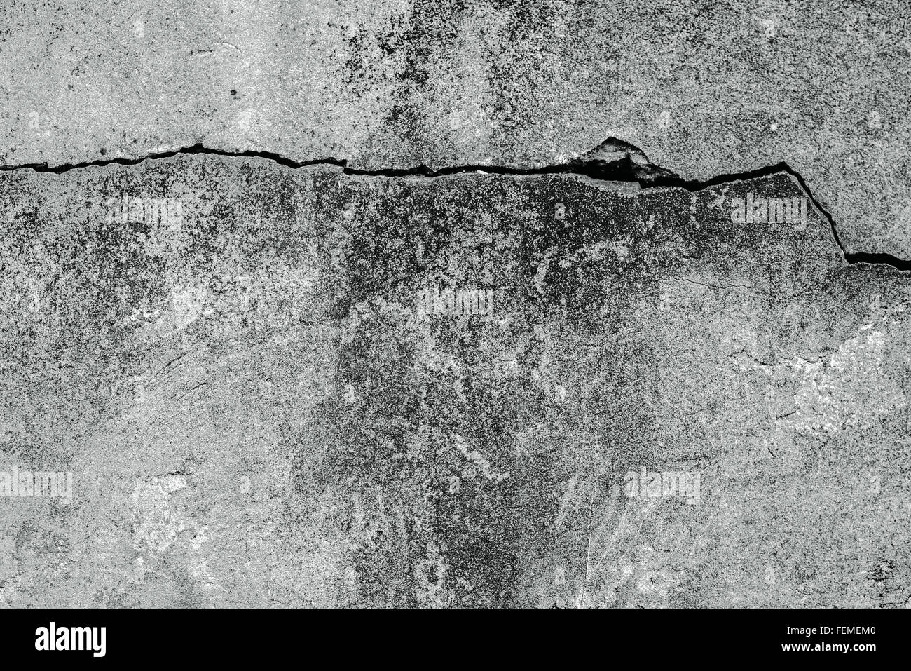 La texture du mur de mortier endommagé, full frame surface de mur extérieur en arrière-plan Banque D'Images