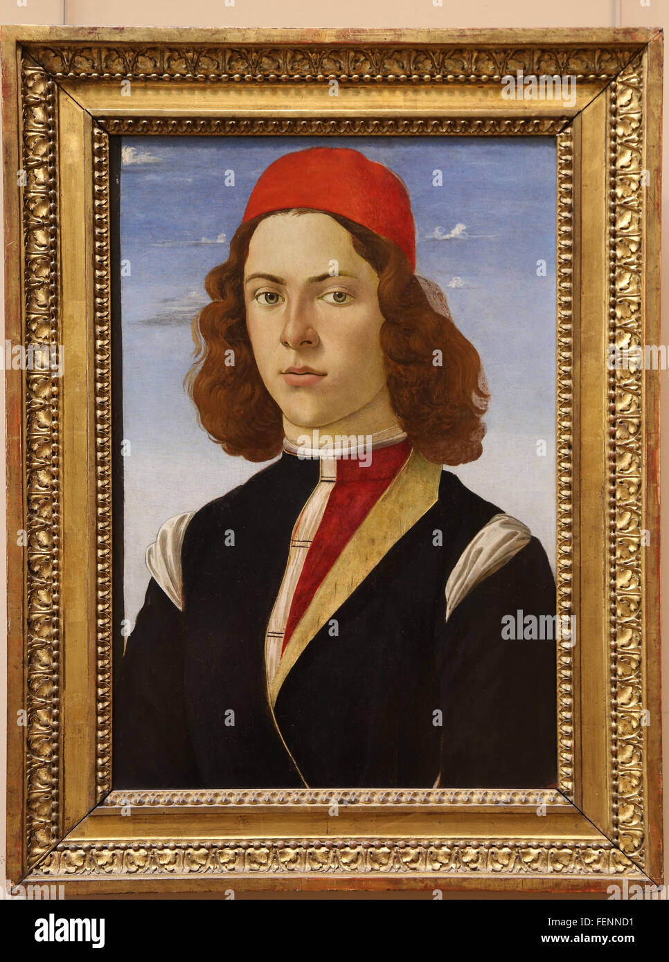 Portrait d'un jeune homme, 1475. Par Sandro Botticelli (1445-1510). L'école italienne. Huile sur toile. Musée du Louvre. Paris. La France. Banque D'Images