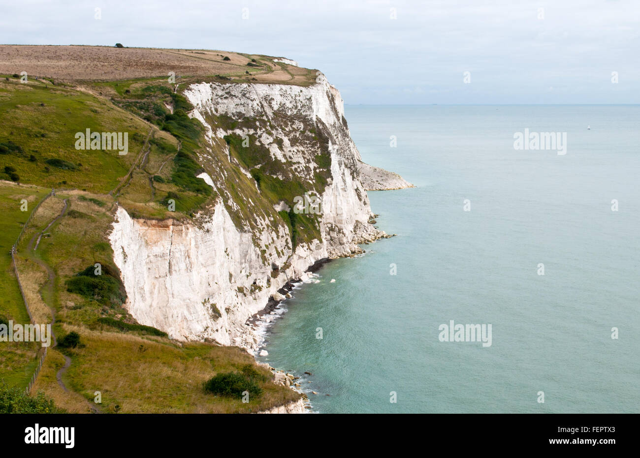 Falaises blanches de Douvres, dans le Kent, au sud-est de l'Angleterre Banque D'Images