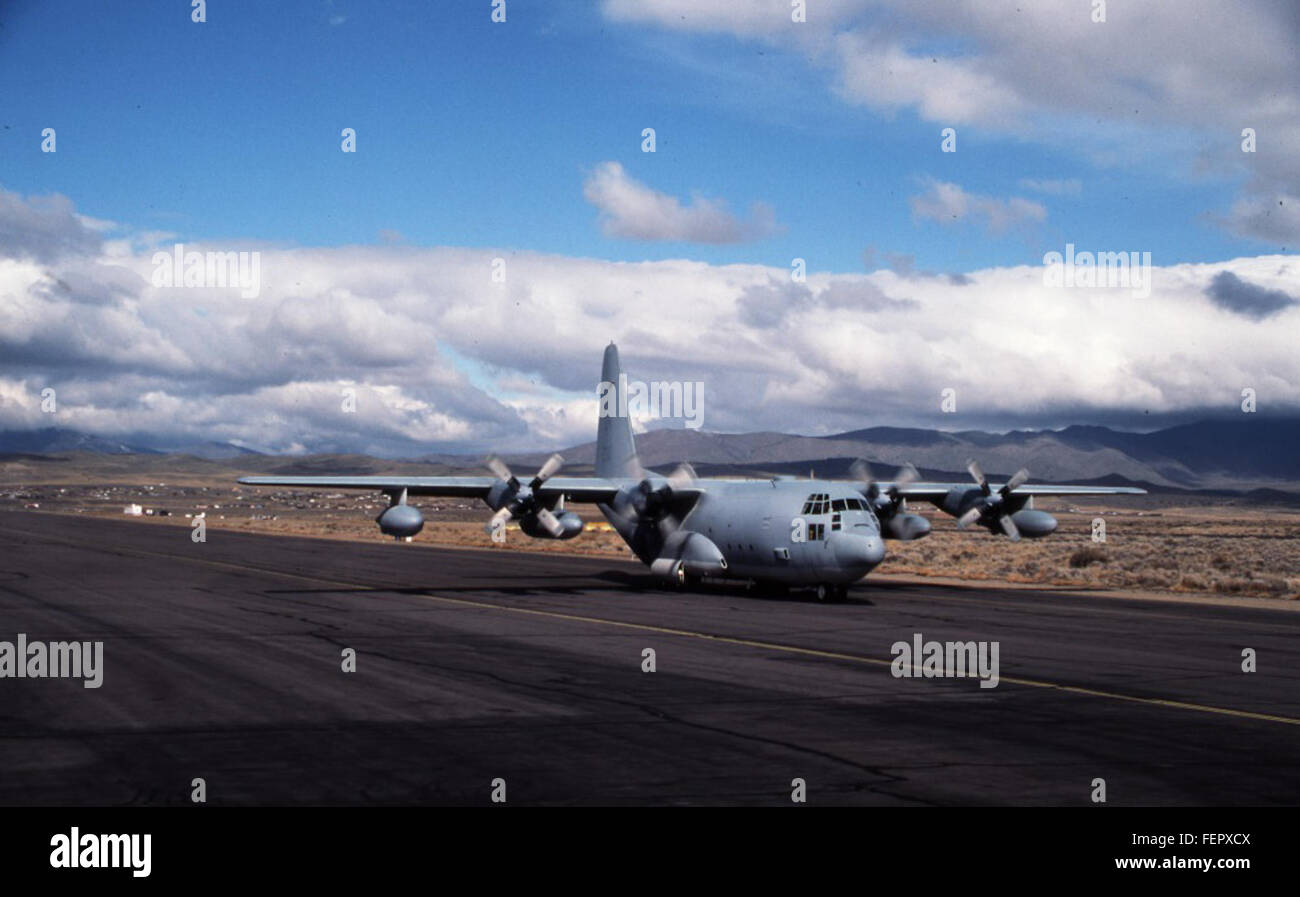 Lockheed KC-130T Hercules 162311 VMR-234 Reno-Stead 7AVR80 Peter B Banque D'Images