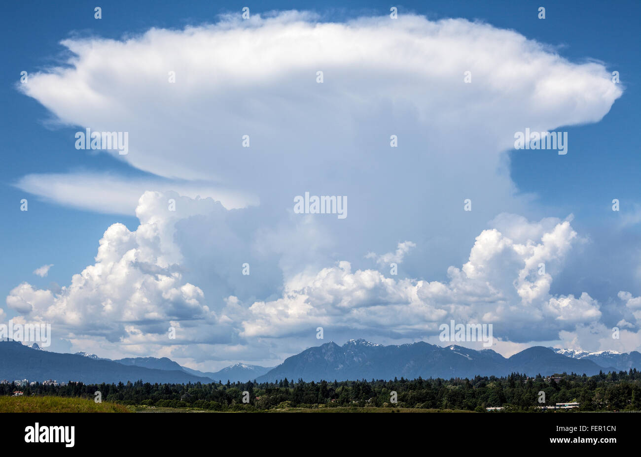 Cumulonimbus. Banque D'Images