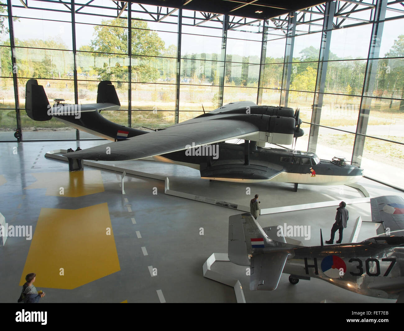 Le Dornier DO-24T-3 est un hydravion de la seconde Guerre mondiale utilisé par la Royal Netherlands Air Force (RNAF). Cette variante, X-24, a été conçue pour les missions de reconnaissance et de transport au-dessus de l'eau. Banque D'Images