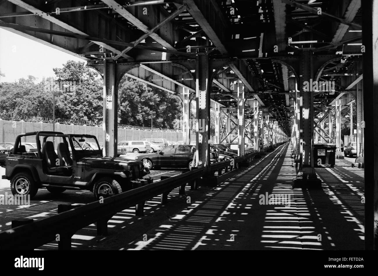 En vertu de l'augmentation de la voie ferrée dans le quartier de Lakeview Chicago Illinois off de Irving Park Road. Banque D'Images