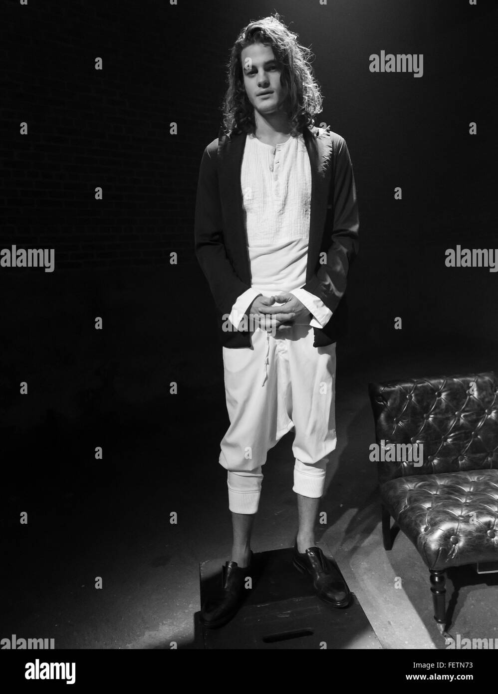 NEW YORK, NY - 3 février, 2016 : Peter Raven Maben pose à Greg Lauren présentation au cours de la NYFW Men's F/W 2016 Banque D'Images