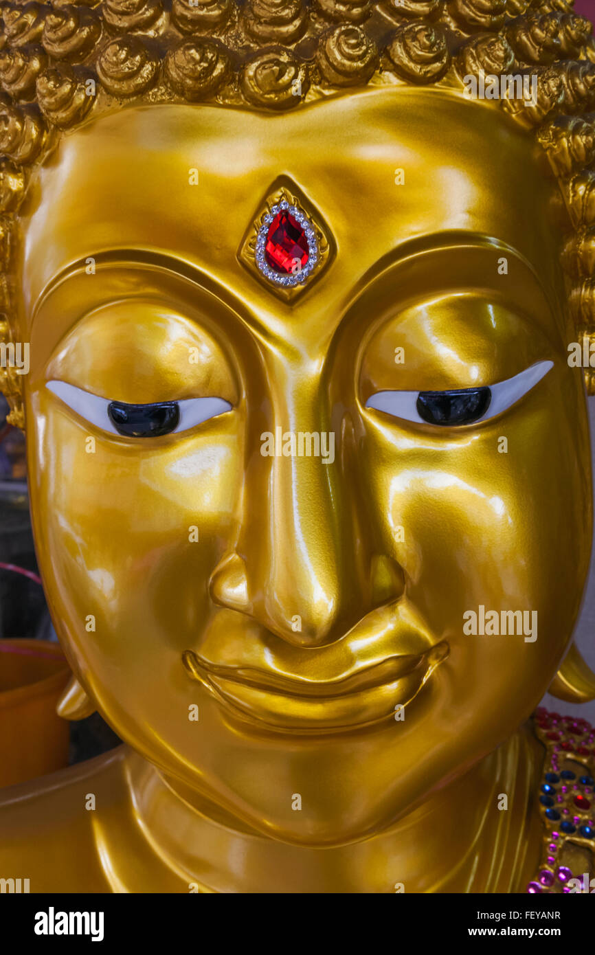 Thaïlande, Bangkok, Shop de Bouddha Statue Head Banque D'Images