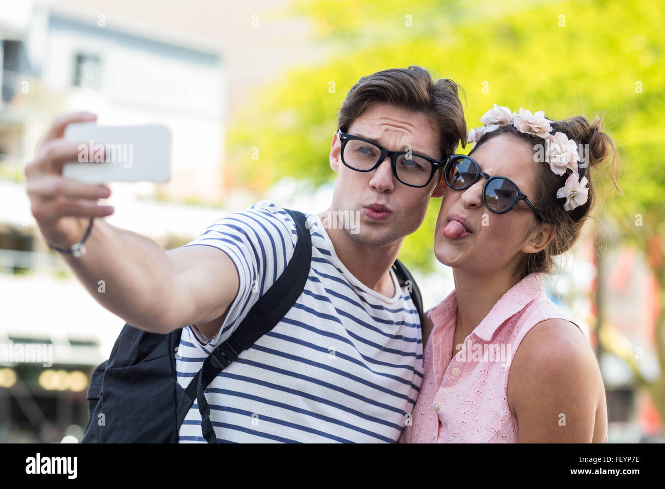 Couple de la hanche selfies Banque D'Images