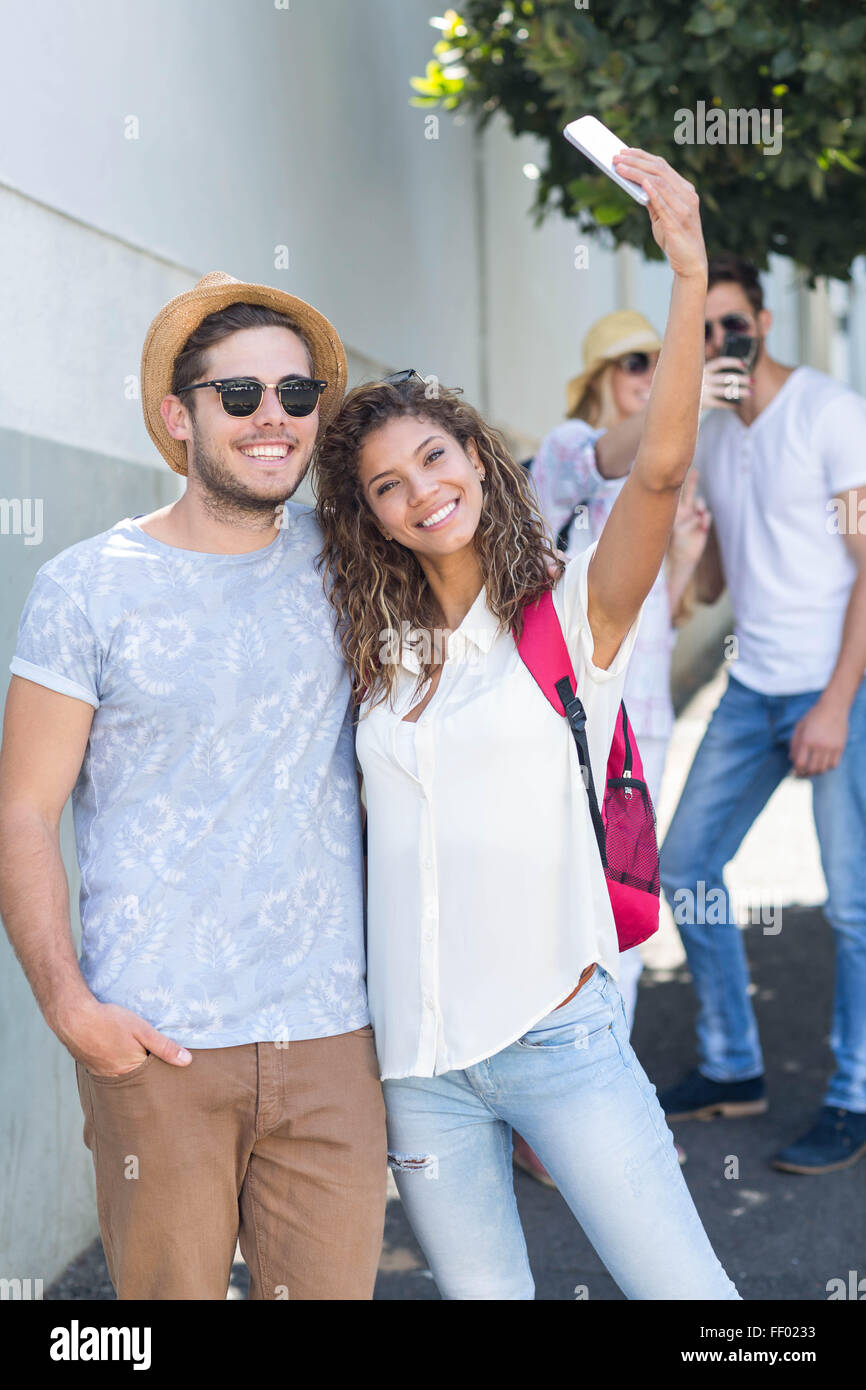 Couple de la hanche selfies Banque D'Images