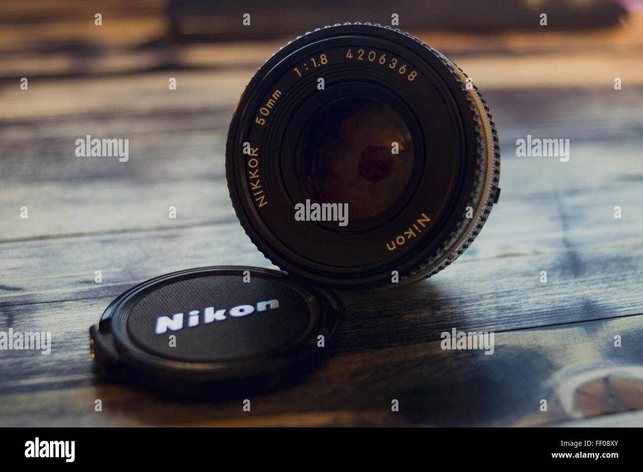 50mm lens Banque de photographies et d'images à haute résolution - Alamy