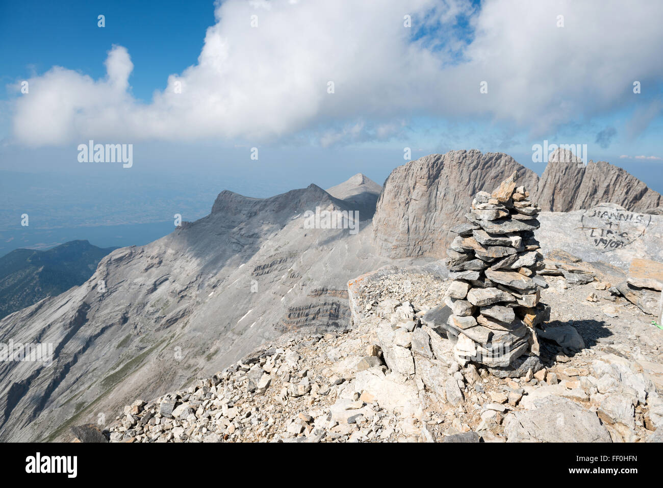 Sur le sommet du Mont Olympe - la plus haute montagne en Grèce Banque D'Images