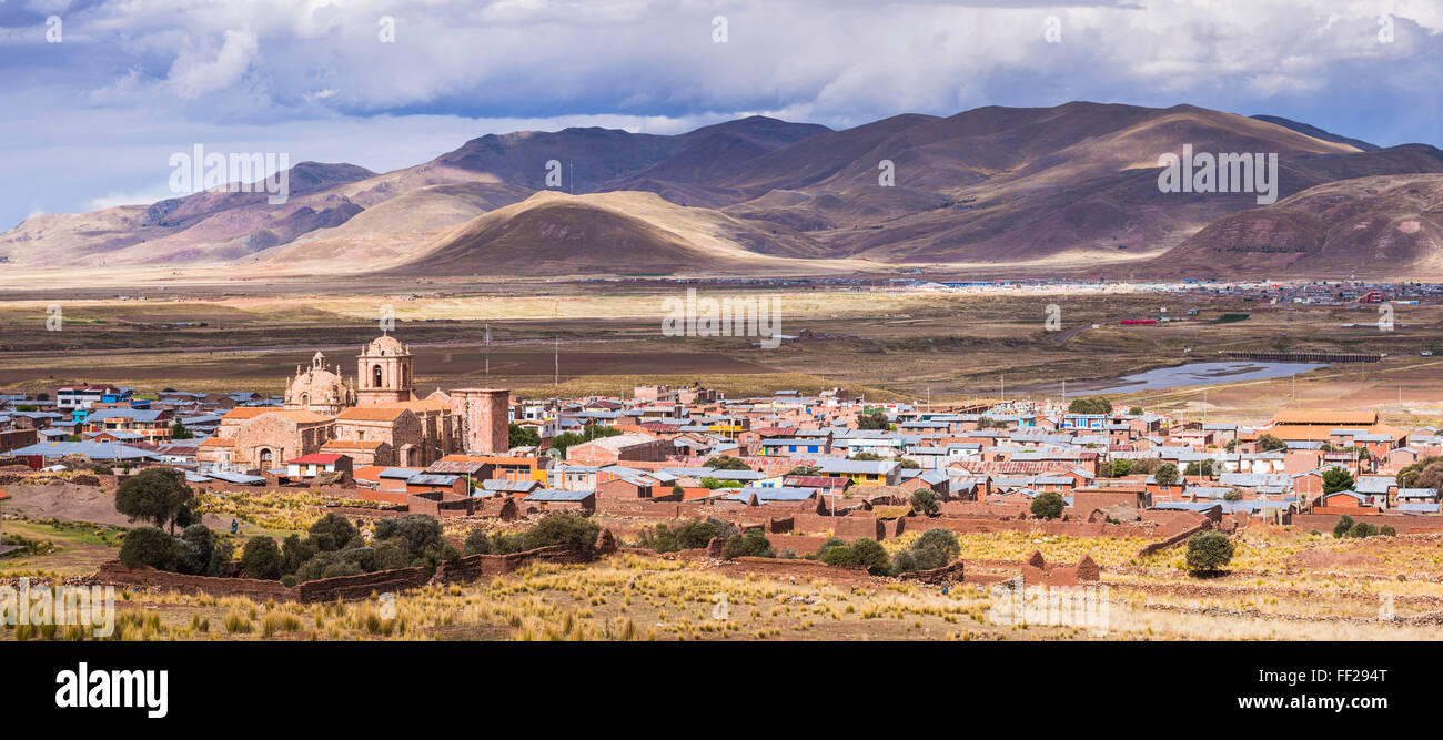 Pucara vu de Pukara ruines Inca, région de Puno, Pérou, Amérique du Sud Banque D'Images