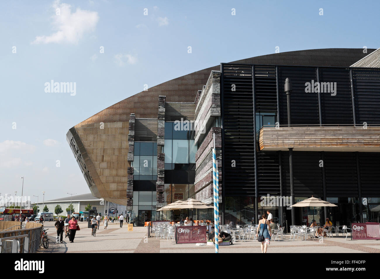 Cardiff Bay Millennium Centre Wales UK, bâtiment emblématique, centre d'art de salle de concert Banque D'Images