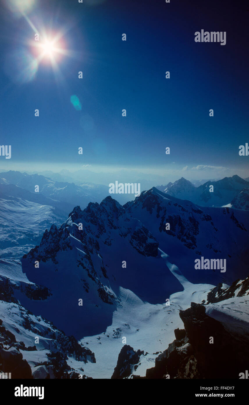 St Anton am Arlberg "berceau du ski alpin" de l'Autriche est un paradis enneigé de la haute altitude et de haute qualité Banque D'Images