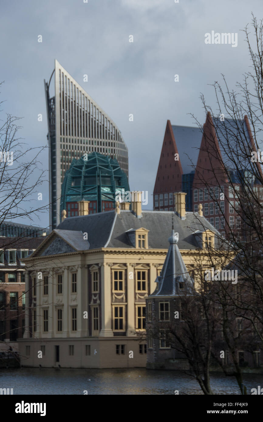 À voir avec hofvijver mauritshuis Banque D'Images À voir avec hofvijver mauritshuis Banque D'Images
