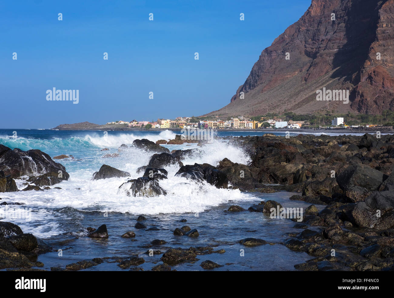 Côte avec pierres de lave, La Puntilla, La Playa derrière, Valle Gran Rey, La Gomera, Canary Islands, Spain Banque D'Images